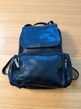 backpacks.wilson.leather Vintage 90's Wilson Leather Backpack Purse – DESERT MOSS VINTAGE go essentials will be stored in style. Wilson Heritage Backpack